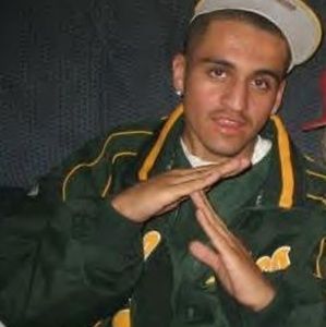 Meet your Posher, Emanuel